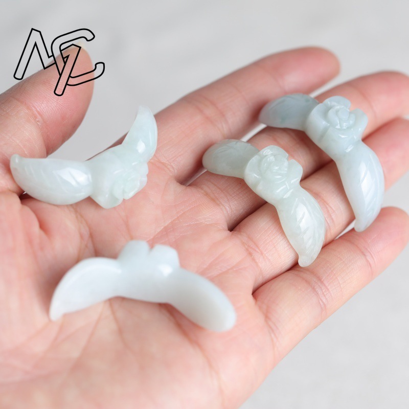 2PC Natural White Jadeite Jade - Bracelets recension och pris