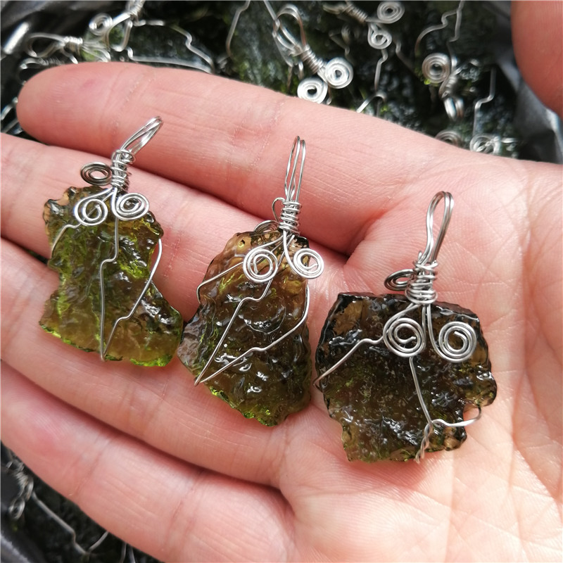 1pcs Hot Sale A++ Natural Mold - Crystal Pendant Necklace Natural Stone recension och pris