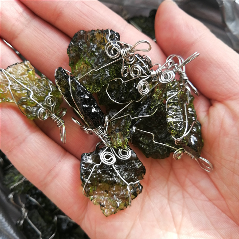 1pcs Hot Sale A++ Natural Mold - Crystal Pendant Necklace Natural Stone recension och pris