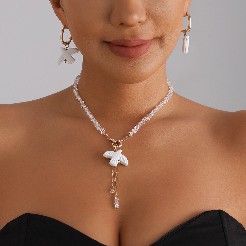 White Dove Pearl Choker Neckla - Layered Pendant Necklace Aesthetic recension och pris
