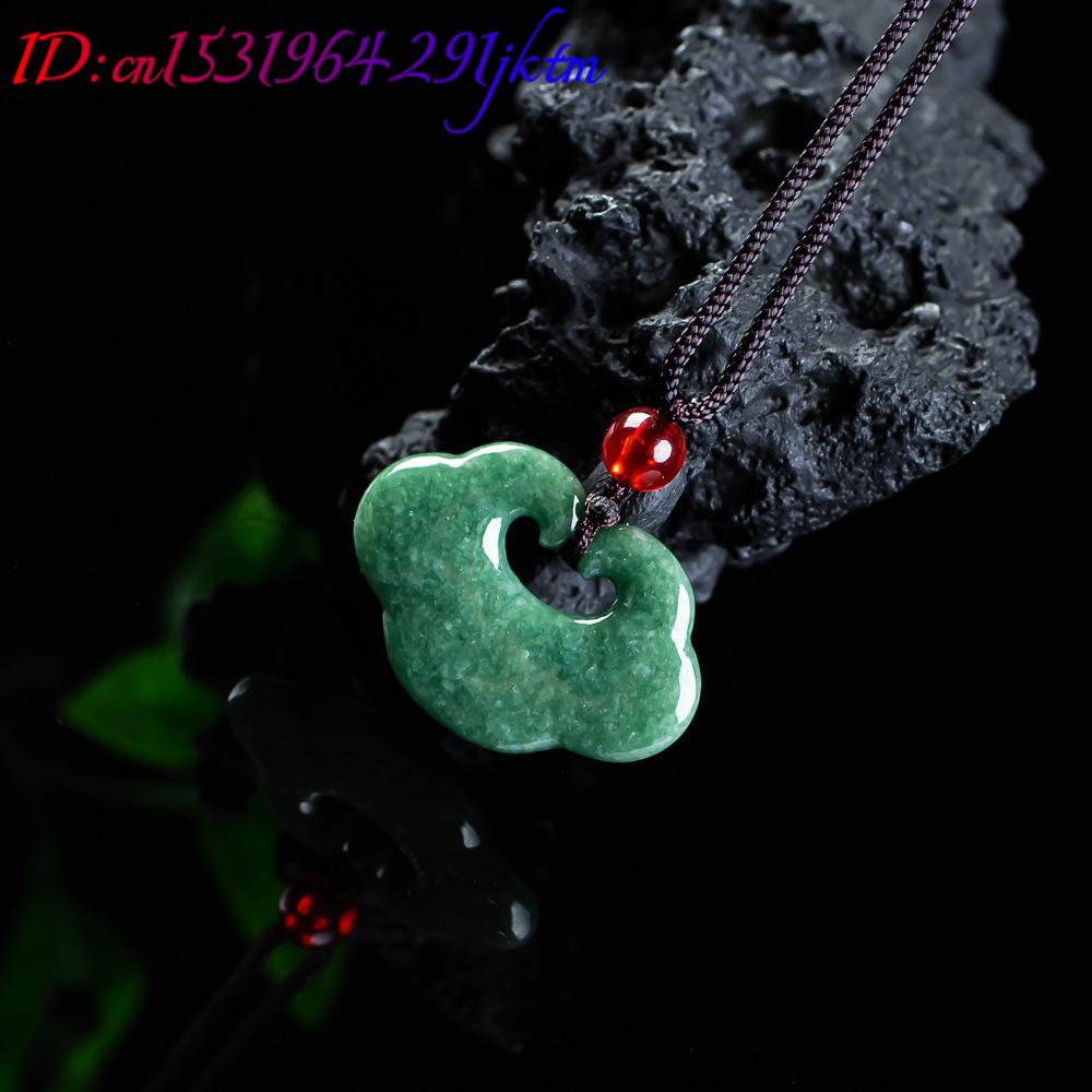 Natural Myanmar Jadeite Ruyi P - Necklaces recension och pris